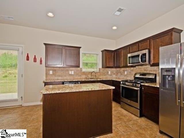 Property image 2 at 209 Winespring Place, Simpsonville, SC 29681