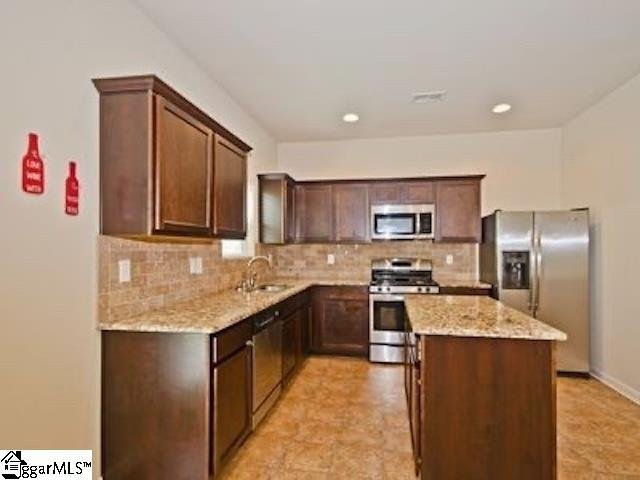 Property image 3 at 209 Winespring Place, Simpsonville, SC 29681