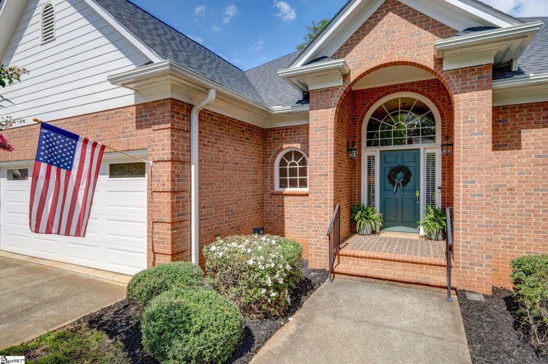 Property image 3 at 322 New Tarleton Way, Greer, SC 29650