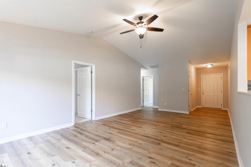 Property image 4 at 307 APPLETON Lane, Mauldin, SC 29662