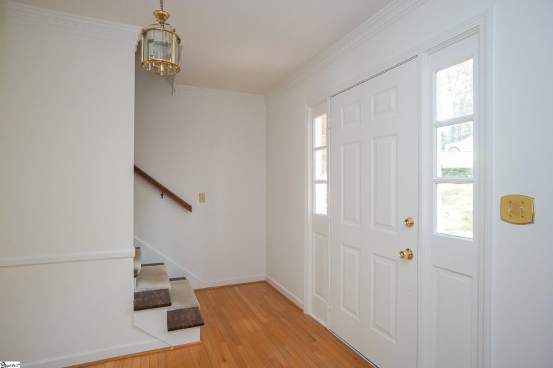 Property image 4 at 304 Middle Brook Court, Greer, SC 29650