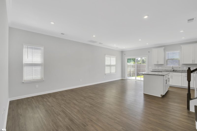 Property image 5 at 125 Roundtree Drive, Simpsonville, SC 29681