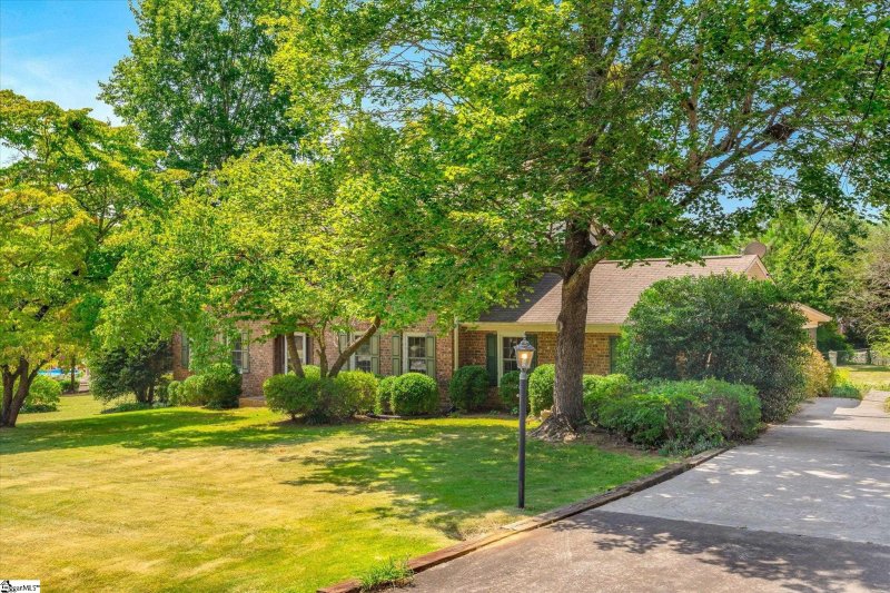 Property image 5 at 510 Asbury Circle, Easley, SC 29640-1344