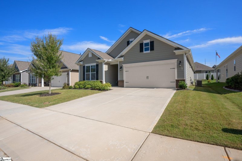 Property image 3 at 609 RALEIGHWOOD Lane, Simpsonville, SC 29681