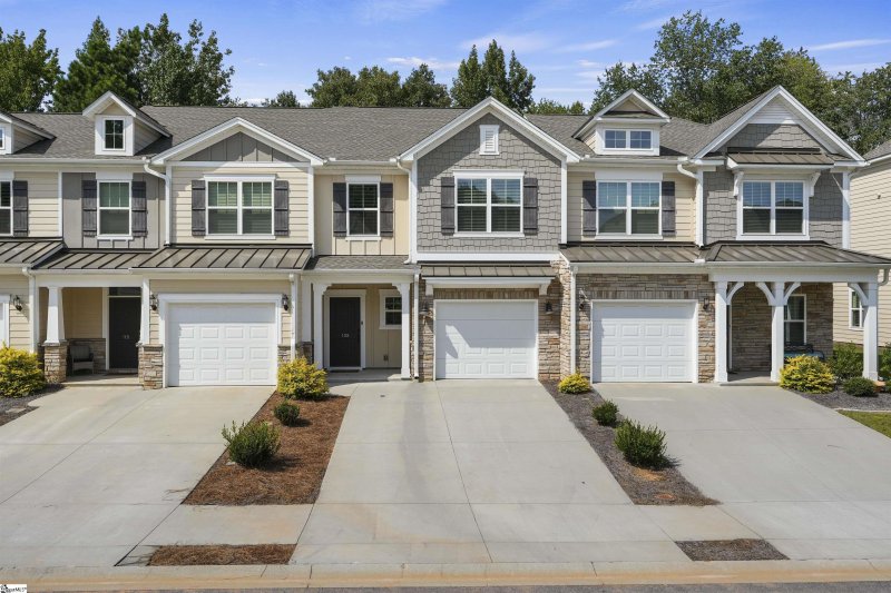 108 Pokeberry Way