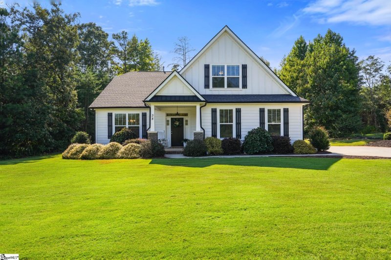 Property image 2 at 38 Ione Circle, Williamston, SC 29697