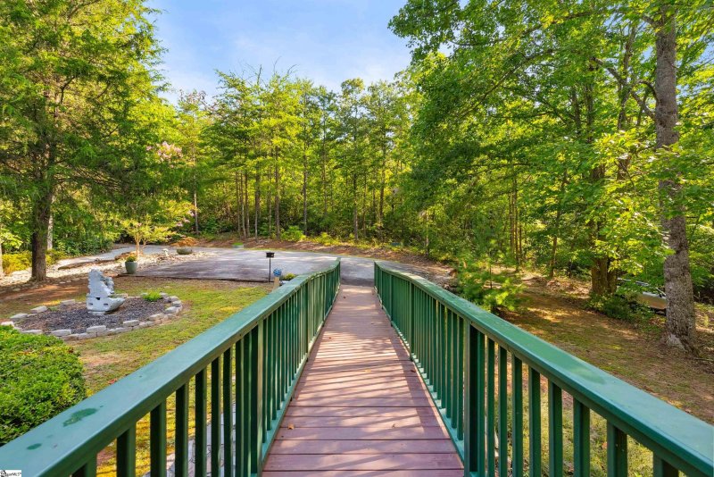 Property image 4 at 106 Waucondo Trail, Pickens, SC 29671