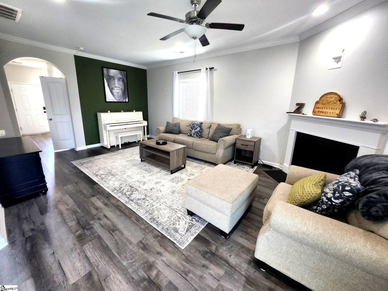 Property image 3 of 634 Grantleigh Drive in Wilson Farms, Duncan, SC 29334