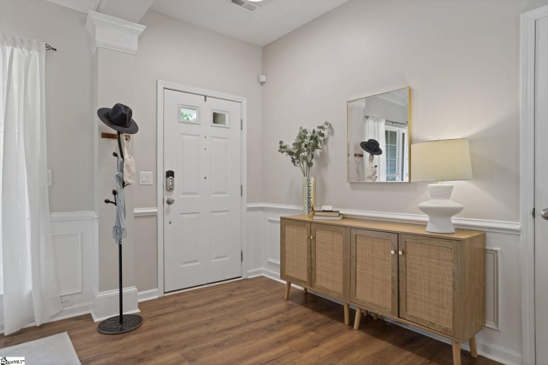 Property image 5 at 105 Northcliff Way, Greenville, SC 29617