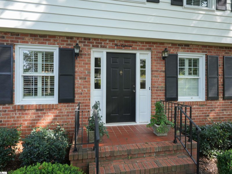 Property image 2 at 518 Lancelot Drive, Simpsonville, SC 29681