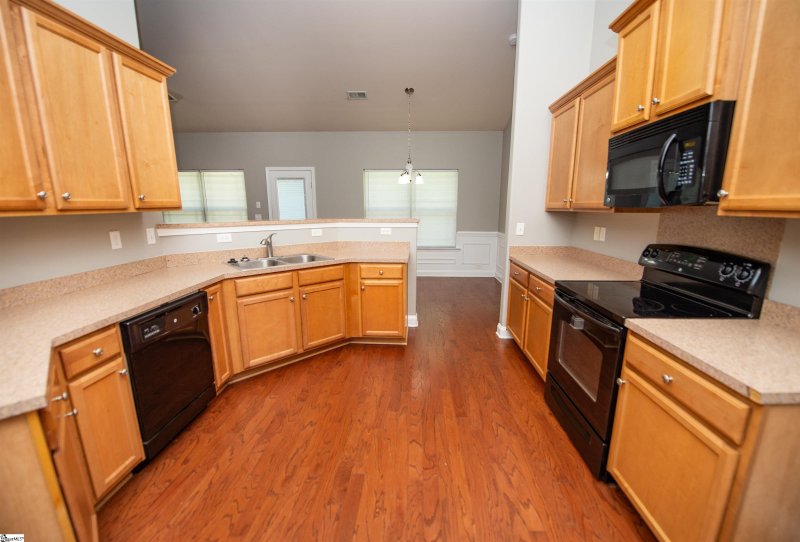 Property image 5 at 847 Bayshore Lane, Moore, SC 29369