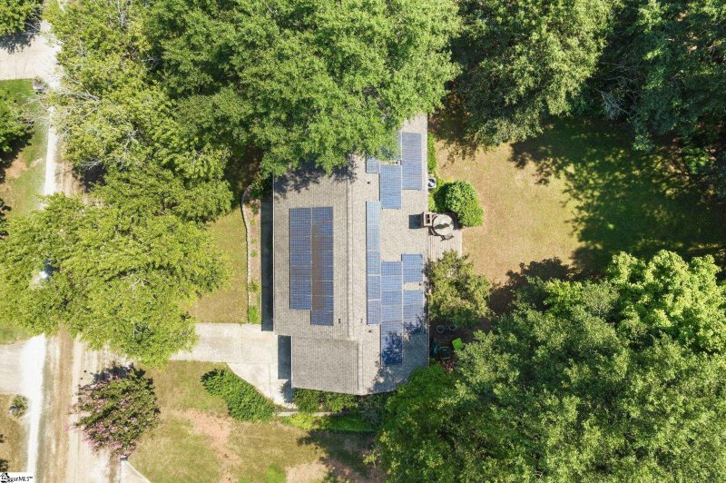 Property image 4 at 22 Doverdale Road, Greenville, SC 29615