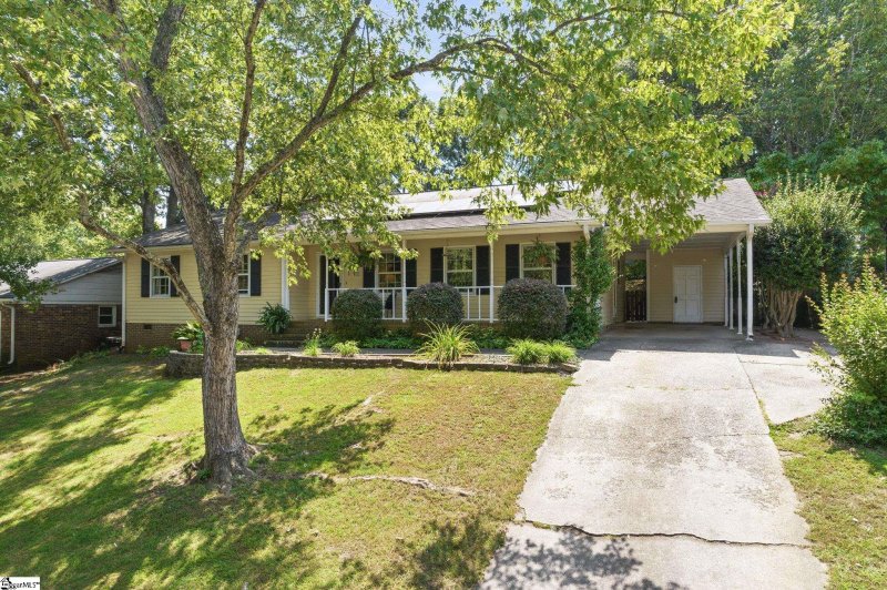 Property image 5 at 22 Doverdale Road, Greenville, SC 29615