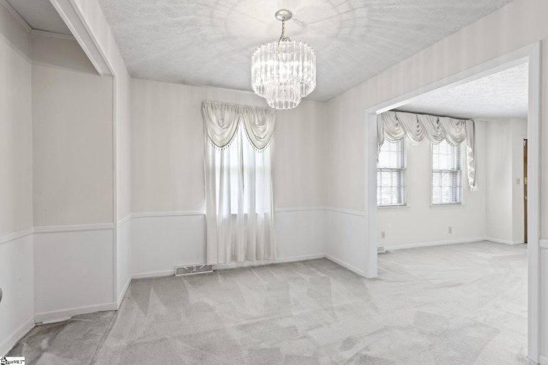 Property image 4 at 127 Brookbend Road, Mauldin, SC 29662