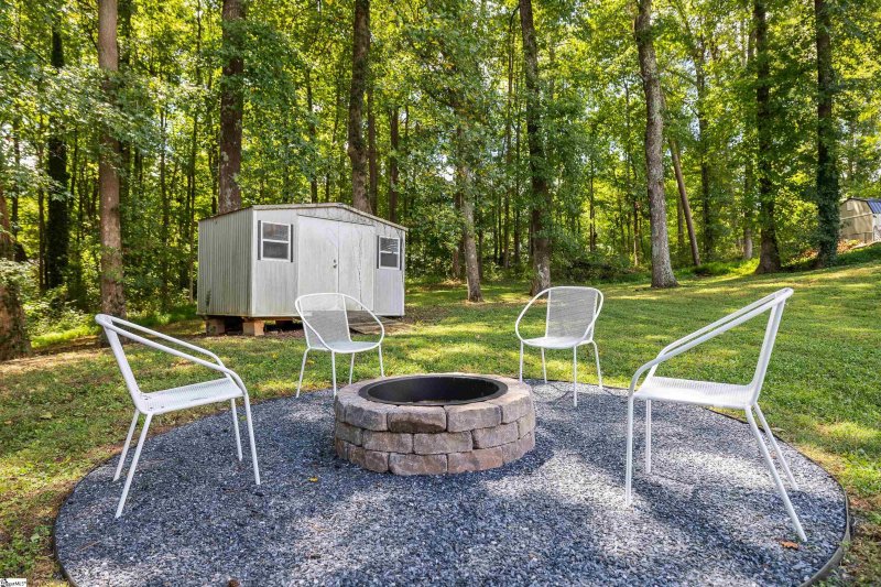 Property image 3 at 208 Williamsburg Way, Easley, SC 29642