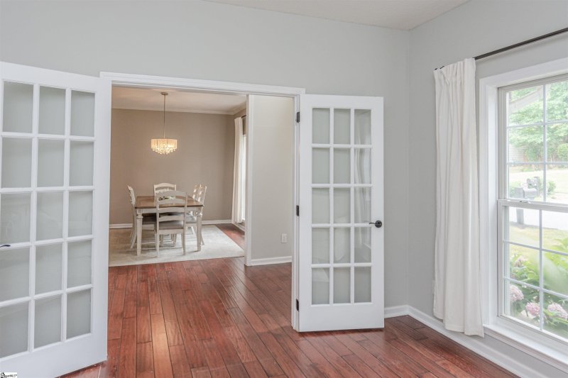 Property image 5 at 15 Summercrest Circle, Simpsonville, SC 29681