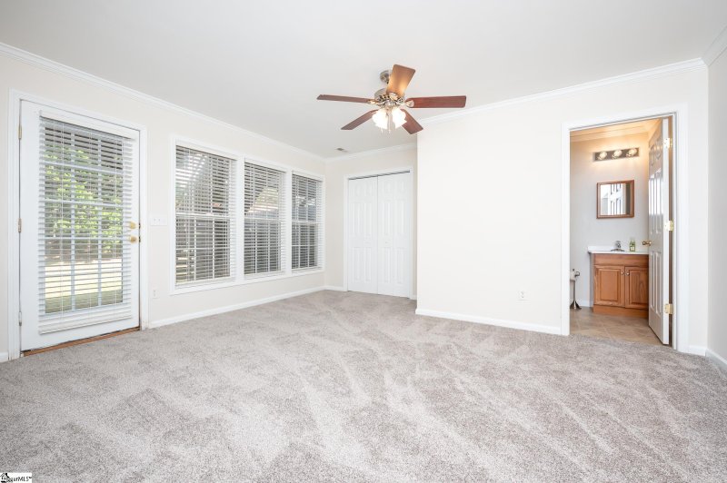 Property image 2 at 40 Heritage Oak Way, Simpsonville, SC 29681