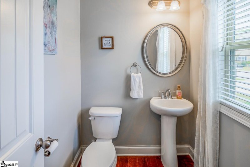 Property image 5 at 402 Kindletree Way, Simpsonville, SC 29680