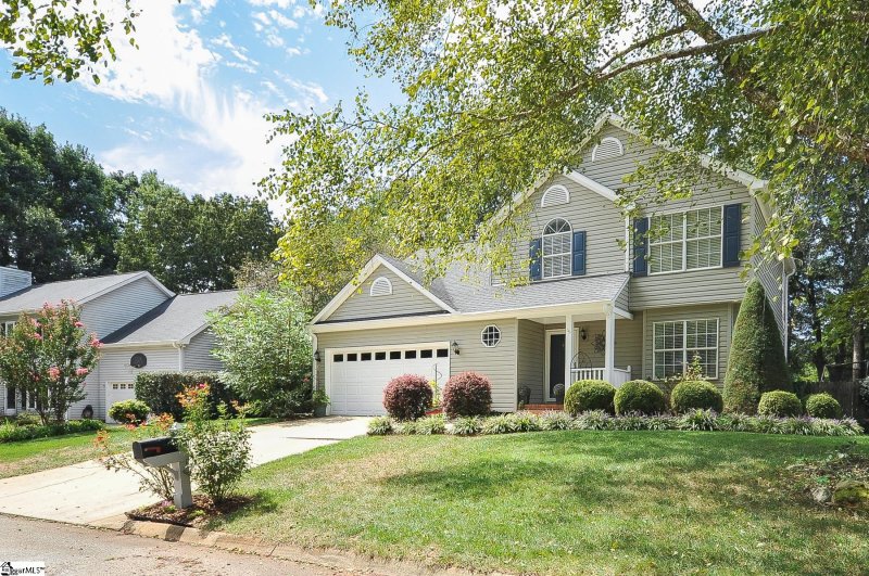 Property image 2 at 405 Penobscot Court, Simpsonville, SC 29681