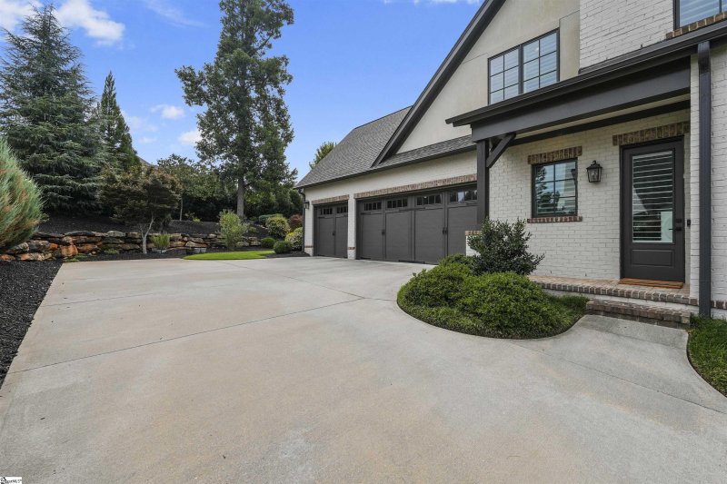 Property image 3 at 103 Welling Circle, Greenville, SC 29607