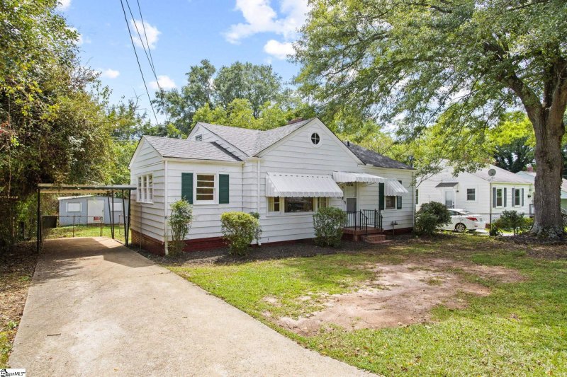 Property image 2 at 16 Zara Street, Greenville, SC 29607