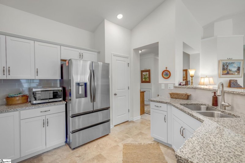 Property image 5 at 24 Merrymount Drive, Simpsonville, SC 29681