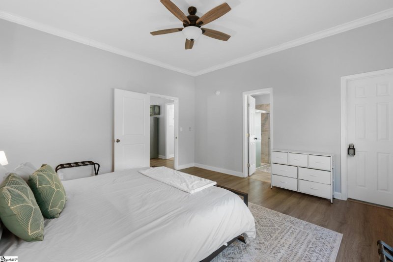 Property image 5 at 323 Tremont Avenue, Greenville, SC 29605