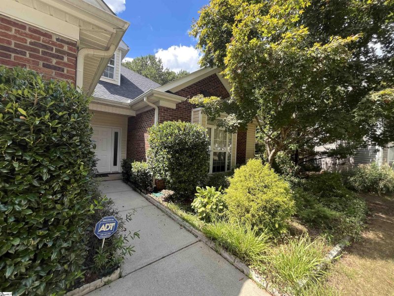 Property image 2 at 108 Pronghorn Court, Simpsonville, SC 29680