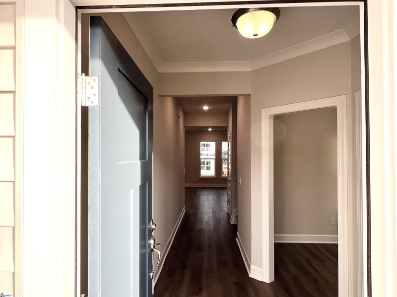 Property image 2 at 114 White Dutch Lane, Greenville, SC 29607