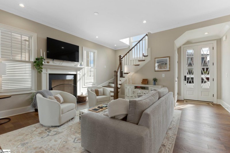 Property image 3 at 4 Margaretta Drive, Greenville, SC 29615