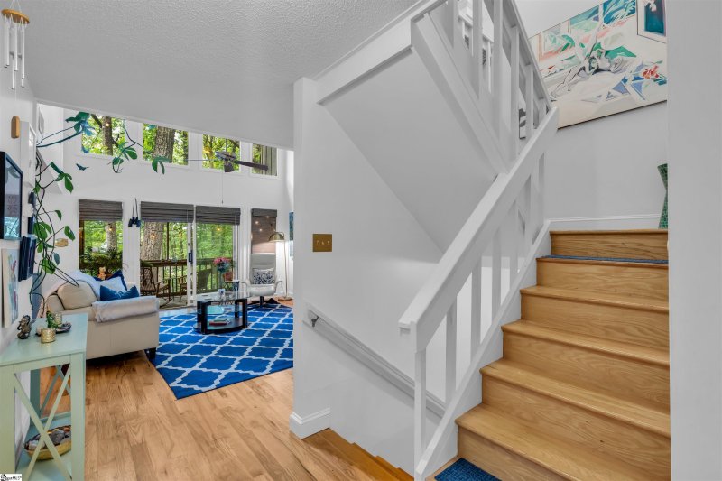 Property image 3 at 178 Ingleoak Lane, Greenville, SC 29615