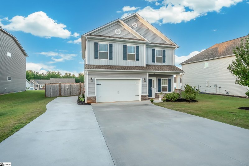 Property image 2 of 736 Stilmore Drive in Wilson Farms, Duncan, SC 28334-8121