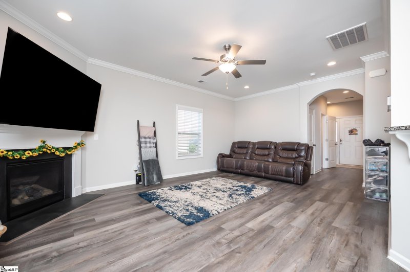 Property image 4 of 736 Stilmore Drive in Wilson Farms, Duncan, SC 28334-8121