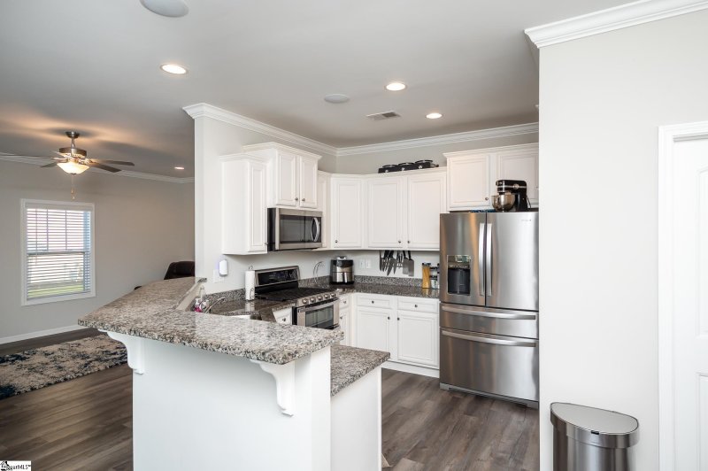 Property image 5 of 736 Stilmore Drive in Wilson Farms, Duncan, SC 28334-8121