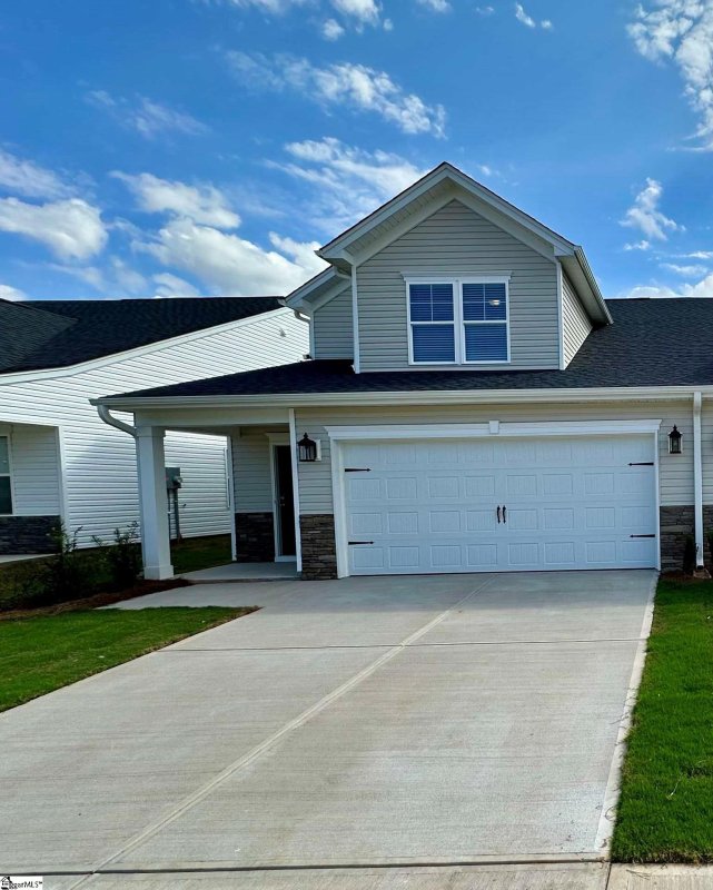 Property image 2 at 216 Boneset Drive, Greenville, SC 29607