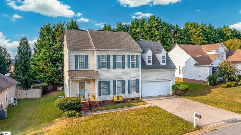 Property image 3 of 815 Laurel Meadows Parkway in Laurel Meadows, Greenville, SC 29607