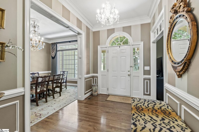 Property image 3 at 206 Walnut Trace Court, Simpsonville, SC 29681