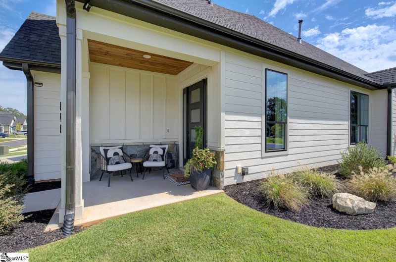 Property image 3 at 323 Bonnell Road, Simpsonville, SC 29681