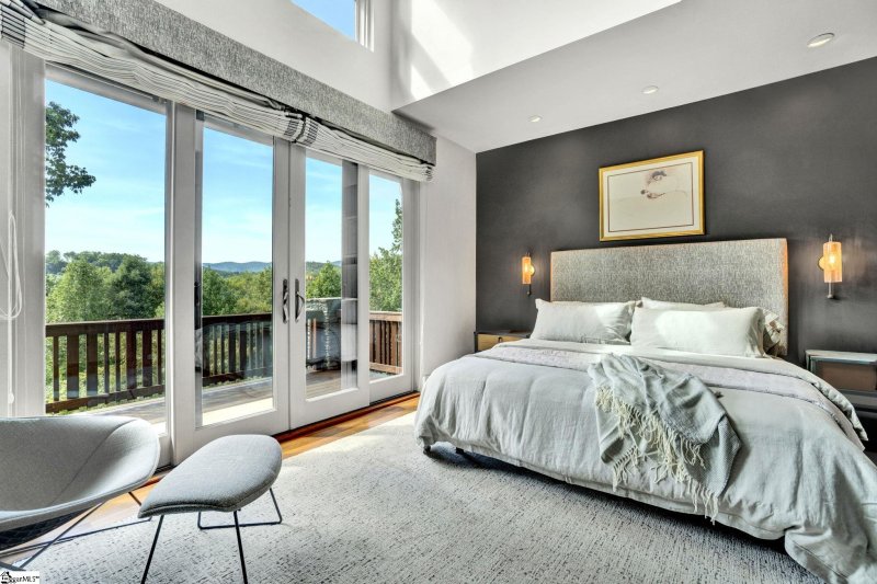 Property image 4 at 19 Peakwood Trail, Marietta, SC 29661