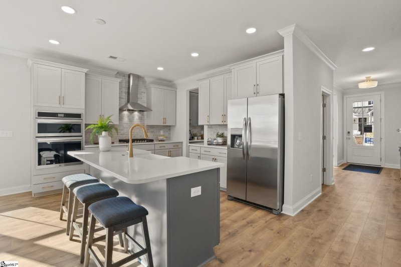 Property image 4 at 111 Bucklick Creek Court, Simpsonville, SC 29680