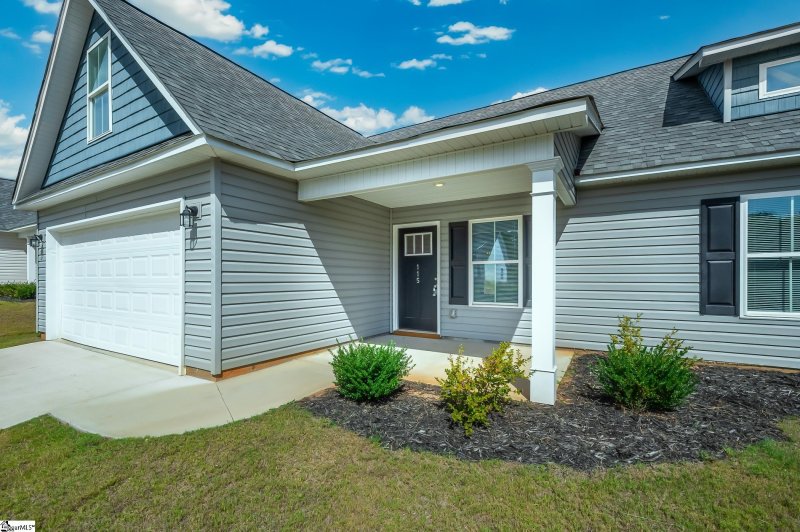 Property image 3 at 115 Megan Court, Piedmont, SC 29673