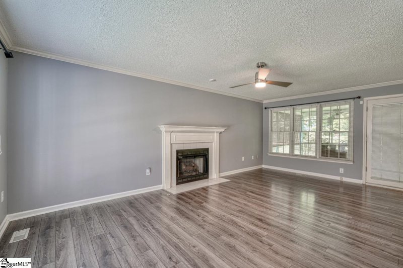 Property image 3 at 9 Tilden Court, Simpsonville, SC 29680