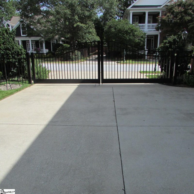 Property image 4 at 313 Newfort Place, Greenville, SC 29607