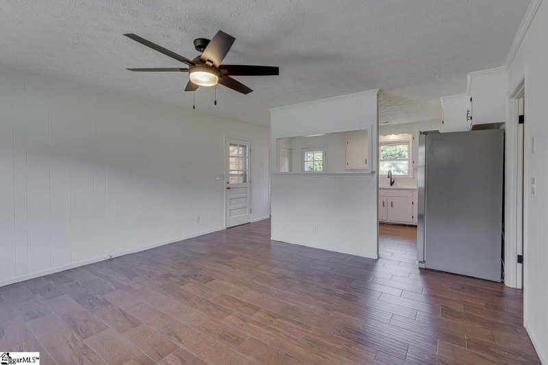 Property image 5 at 103 Truman Street, Easley, SC 29642