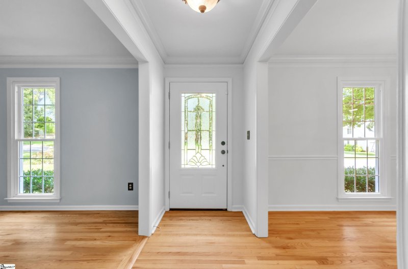 Property image 4 at 15 Briarpark Drive, Greer, SC 29651