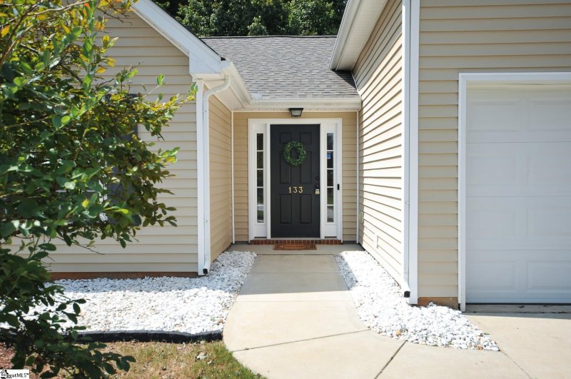 Property image 3 at 133 Largess Lane, Piedmont, SC 29673