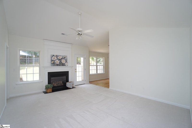 Property image 5 at 133 Largess Lane, Piedmont, SC 29673