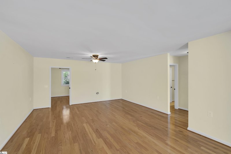 Property image 2 at 20 Woodtrace Circle, Greenville, SC 29615