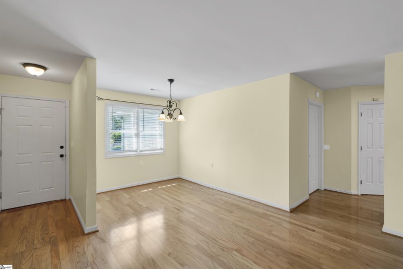 Property image 3 at 20 Woodtrace Circle, Greenville, SC 29615