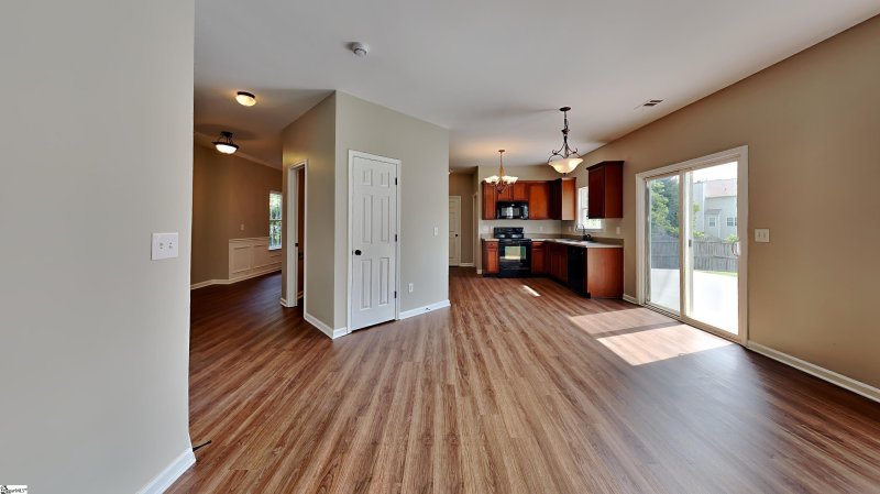 Property image 2 at 6 Golden Acre Court, Simpsonville, SC 29681